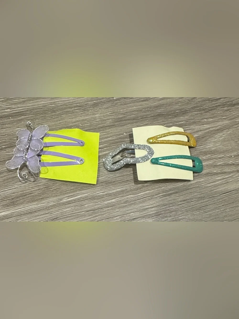 Assorted Kids’ Hair Clips and Barrettes - Multicolor Pairs & Loose Styles